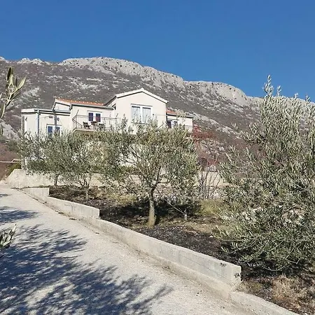 Apartman Nera Gata
